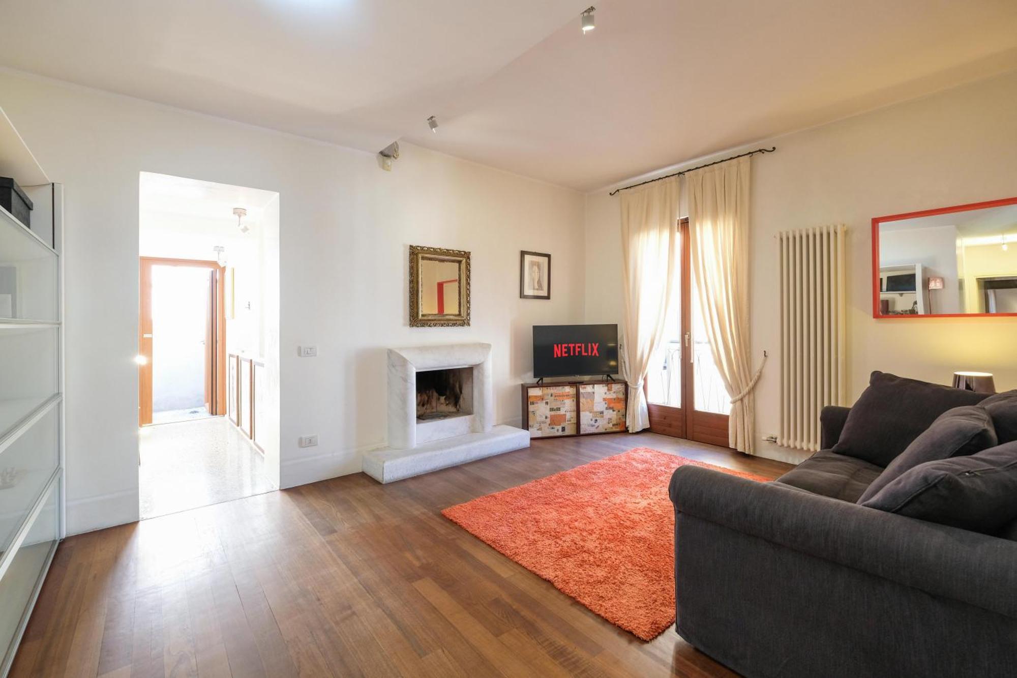 Terrazza Garibaldi By Postcardsfrom Apartment - Verona — Photos 3